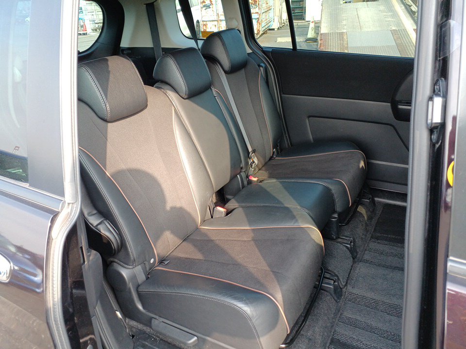 Mazda Primacy – 7 Seaters 2012 – 60555 KM