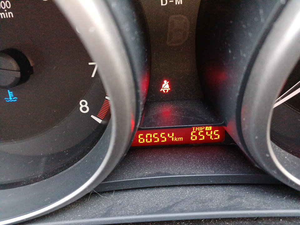 Mazda Primacy – 7 Seaters 2012 – 60555 KM
