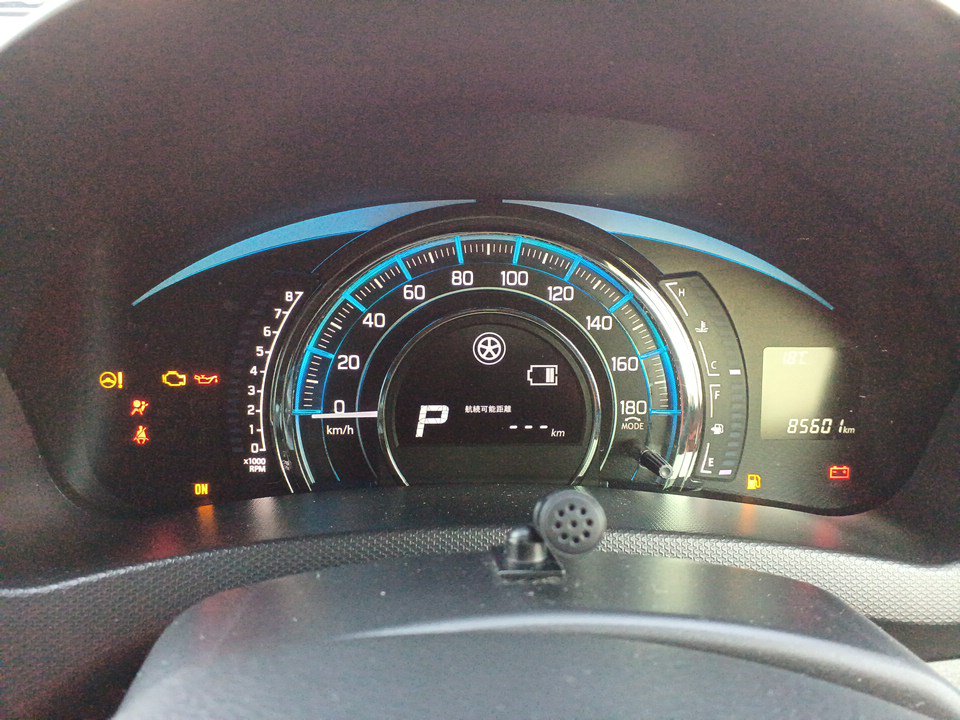 Suzuki Swift 2014: RED – KM 85,601