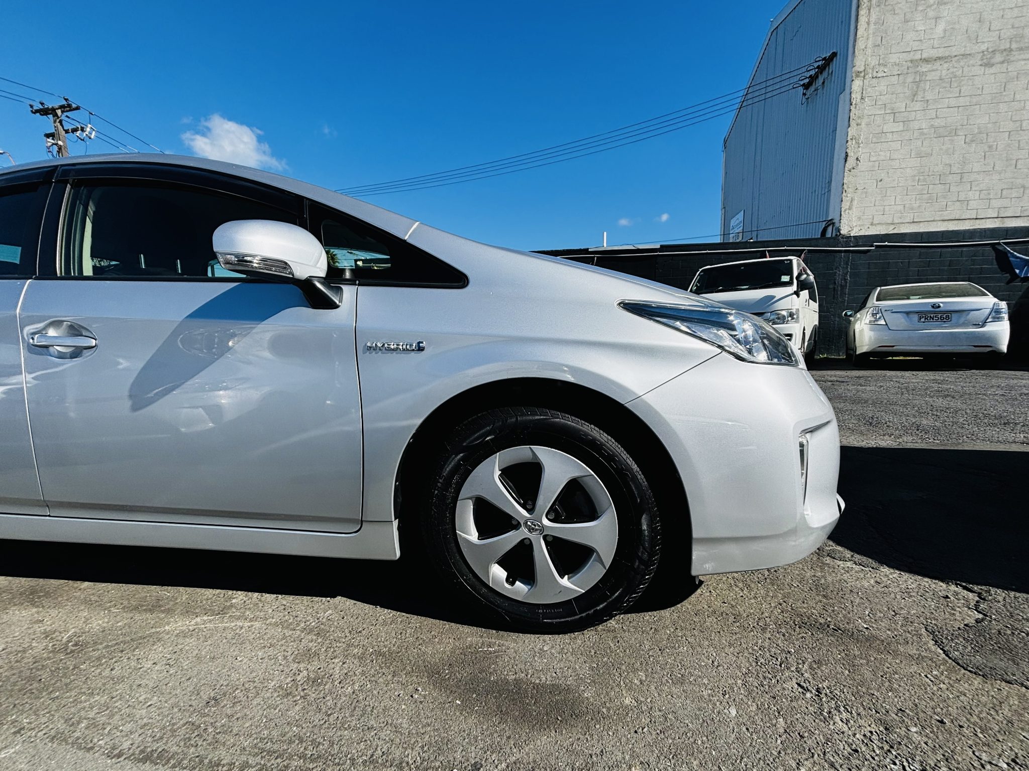 Toyota Prius Hybrid – Low Mileage, 35125 KM Only