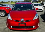 2012 Toyota Prius ALPHA Hybrid – 7-Seater