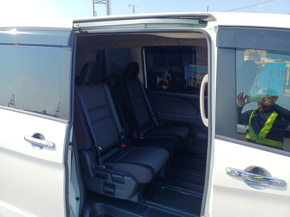 2018 Nissan Serena Highway Star S-Hybrid – ProPILOT | 8 Seater | Only 74,000km